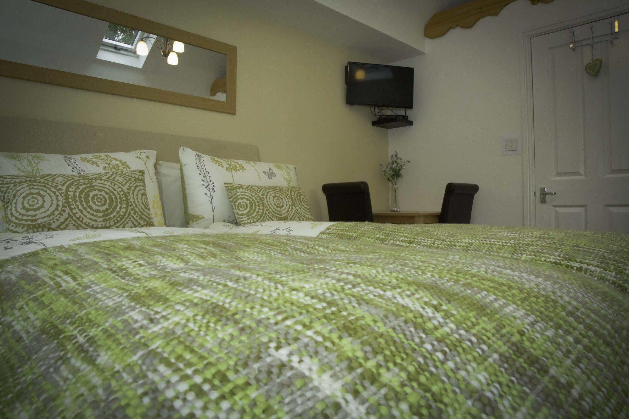Llandysul River Mansion Spa מראה חיצוני תמונה